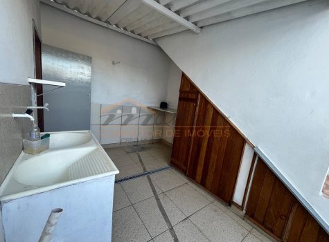 03e2ba90-e1f9-4811-97e0-58bdda8939a7