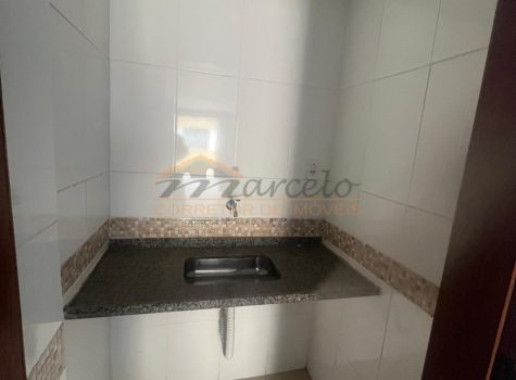 8e9ceefe-f541-4558-84cb-cfdc3df43d1a